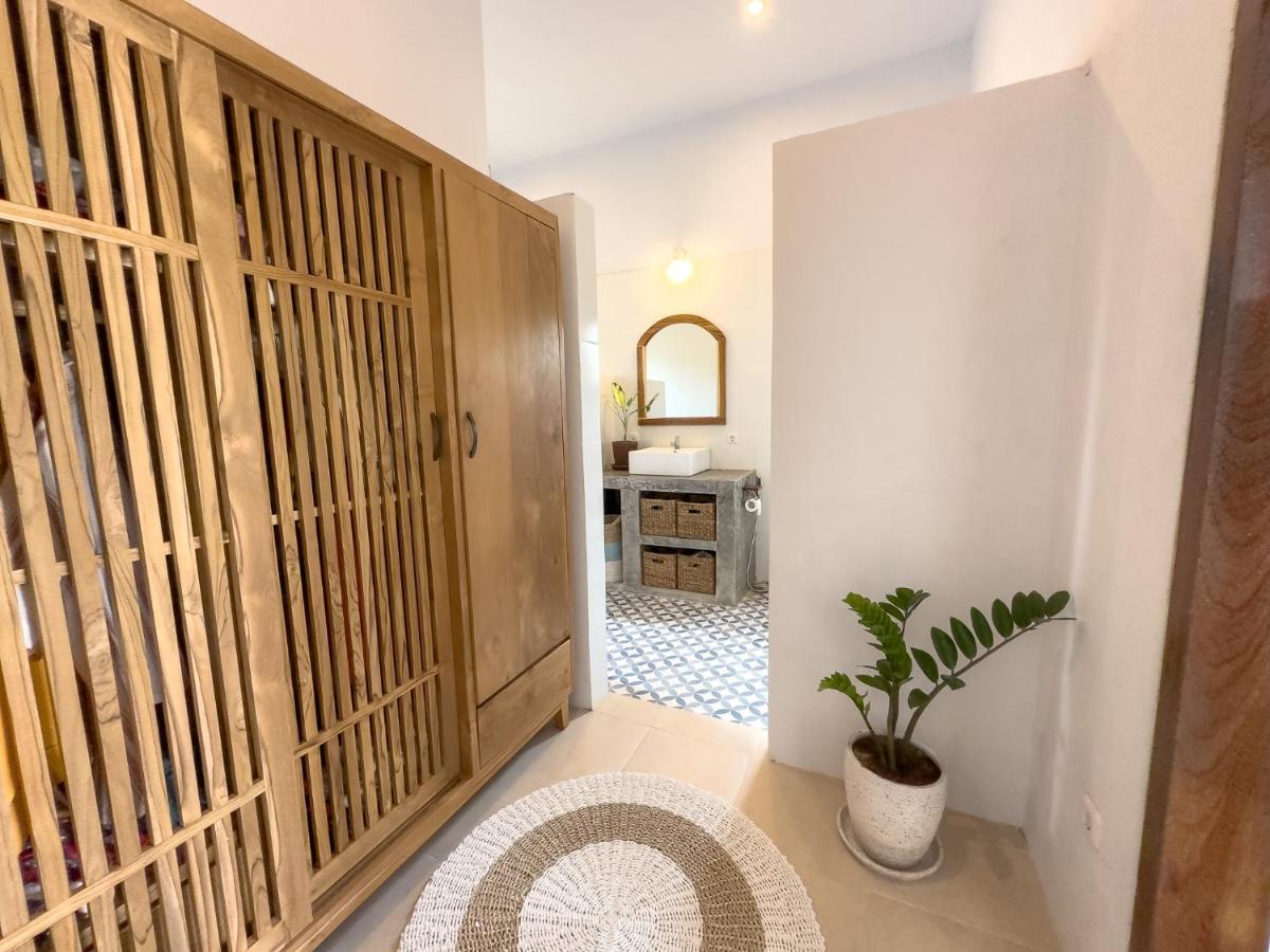 Villa Alamanda Kuta  Ngoại thất bức ảnh