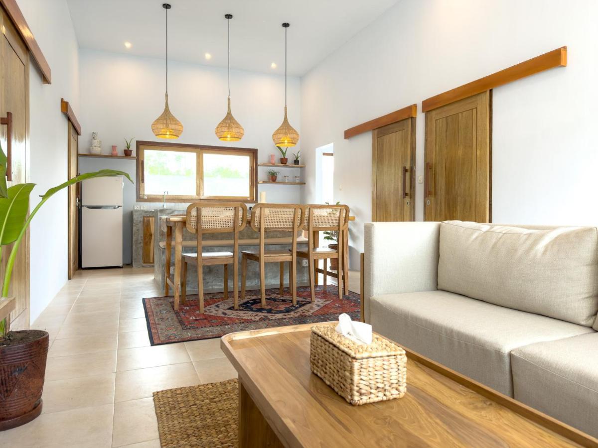 Villa Alamanda Kuta  Ngoại thất bức ảnh